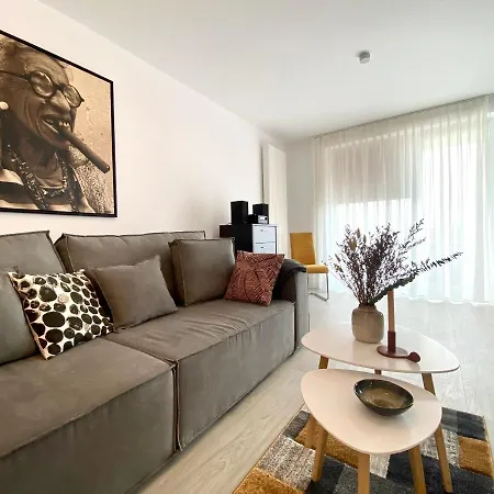 Апартаменты Uptown