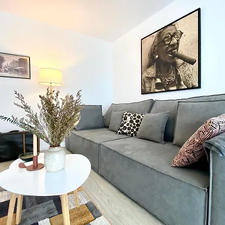 Uptown Апартаменты Брашов